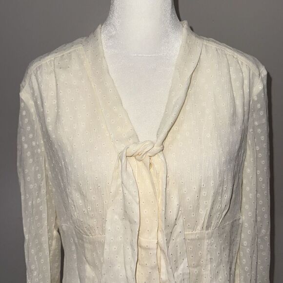 Anne Klein Silk Long Sleeve Neck Tie Blouse Size 8P - Picture 3 of 5